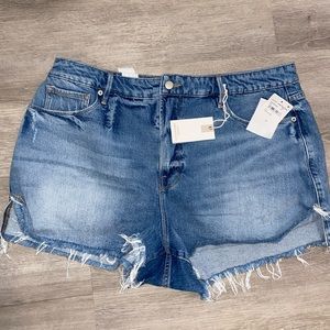 Good American jean shorts NWT